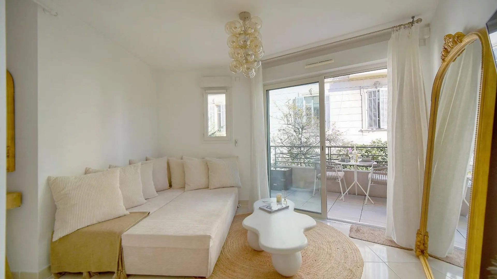 Studio Superbe Et Moderne A0B200 Κάννες Διαμέρισμα